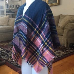 Zara Kids Cozy Wrap; Size M